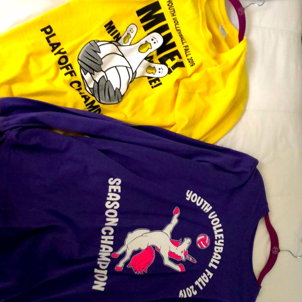 I do not need these longsleeve T-shirts anymore